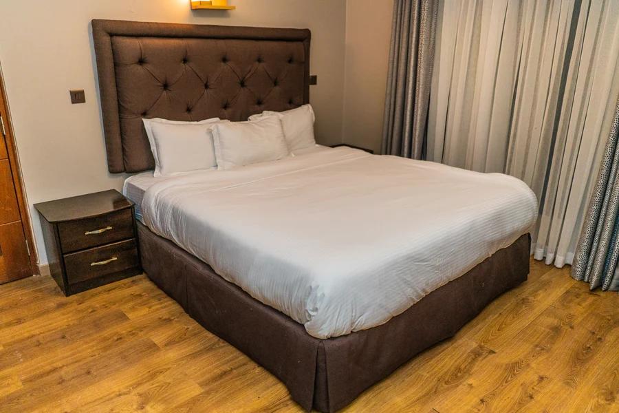 The Riverside Suite interior