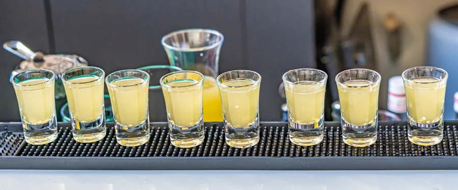 The Curve · Pool Bar