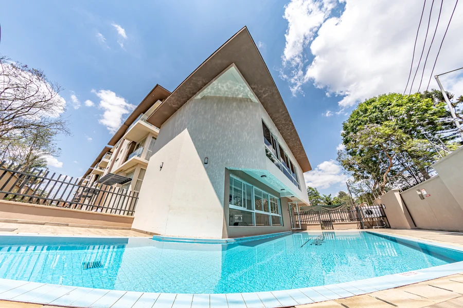 543 Kabasiran · Pool